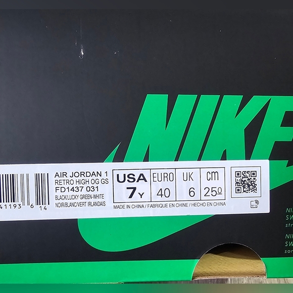 Size 7Y Nike Air Jordan 1 Retro High OG GS "Lucky Green" - Picture 11 of 11